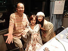 2012N69@{c}q