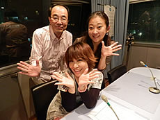 2012N1027@{